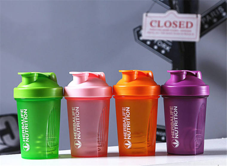 Sport Shaker Bottle 400ML Whey Protein Powder Mixing Bottle Sport Fitness  Gym Shaker Outdoor Portable Plastic