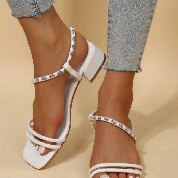 ❤️High Quality ❤️ Women's shoes 2022 summer new sandals Women's small fragrance transparent Women's fashion shoes