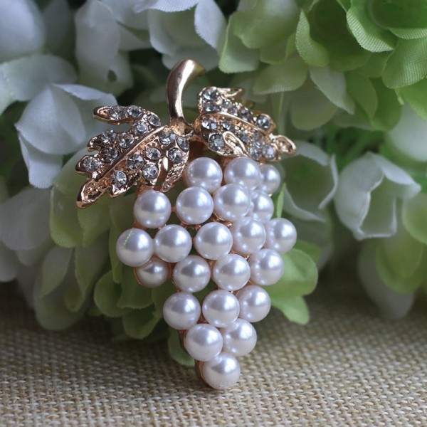 Grapes Brooches Gold-color Imitation Pearl Brooch Rhinestone For Wedding Bridal  Dresses Hijab Clip Scarf Buckle Pins