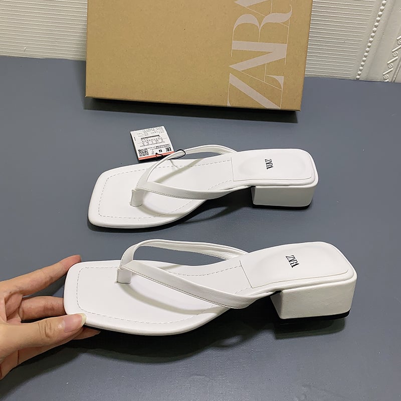 Zara 2025 white slippers