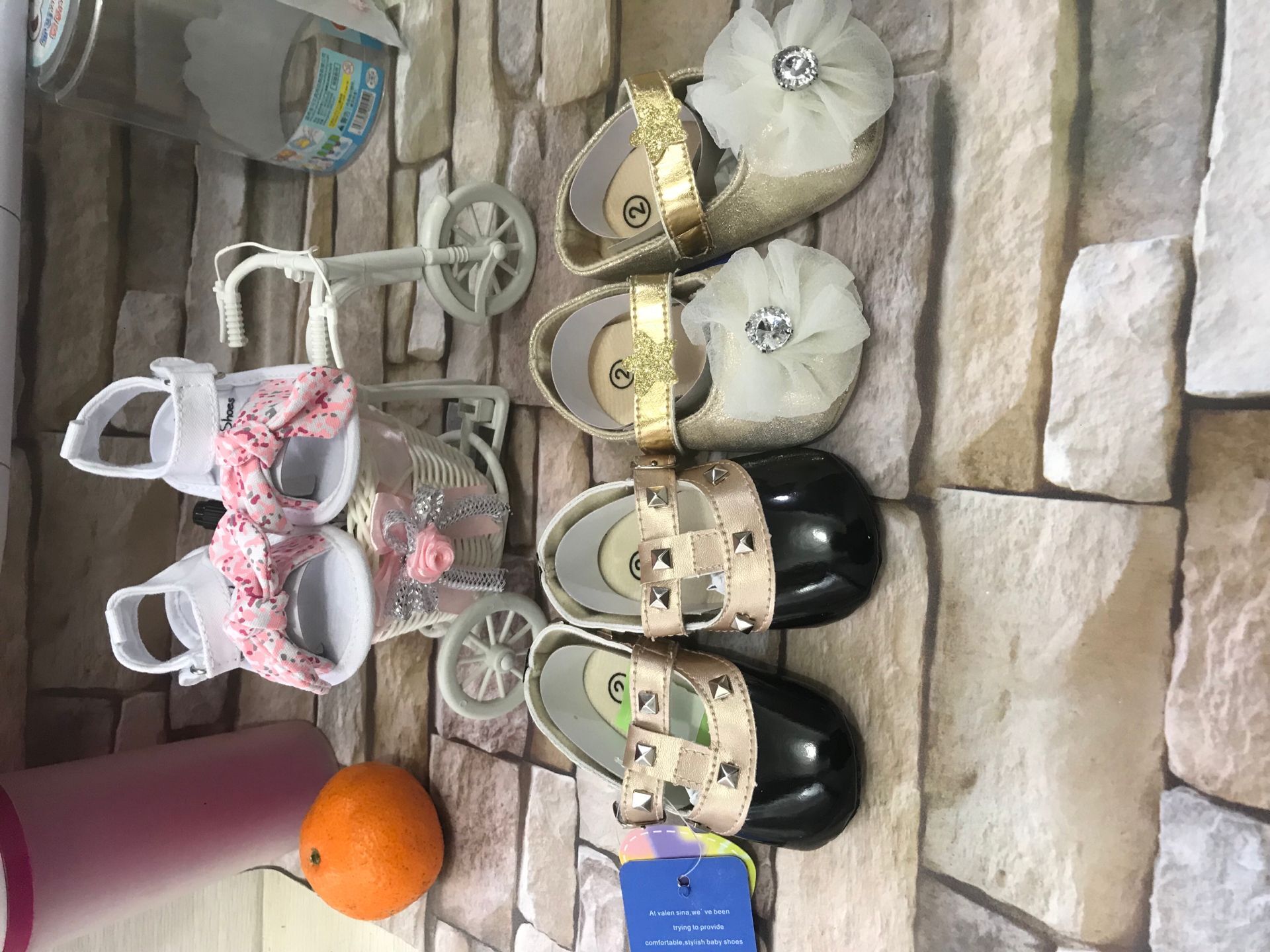 valen sina baby shoes