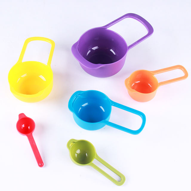 6Pcs Measuring Cups and Spoons Set for Baking Plastic Measurement Tool for