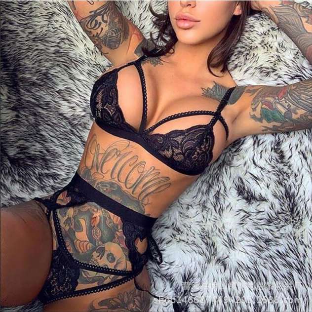 European and American Amazon sexy lace strap garter belt sexy fashion  three-piece underwear