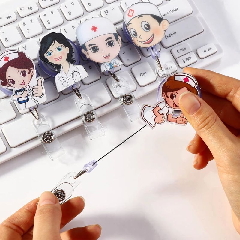 1Pcs Cute Cartoon Retractable Pull Badge Reel Student Nurse Doctor
