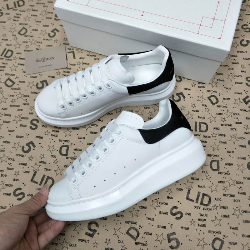 Alexander McQUEEN casual shoes light white shoes leather men's and women's  sneakers platform platform shoes sneakers 36-44