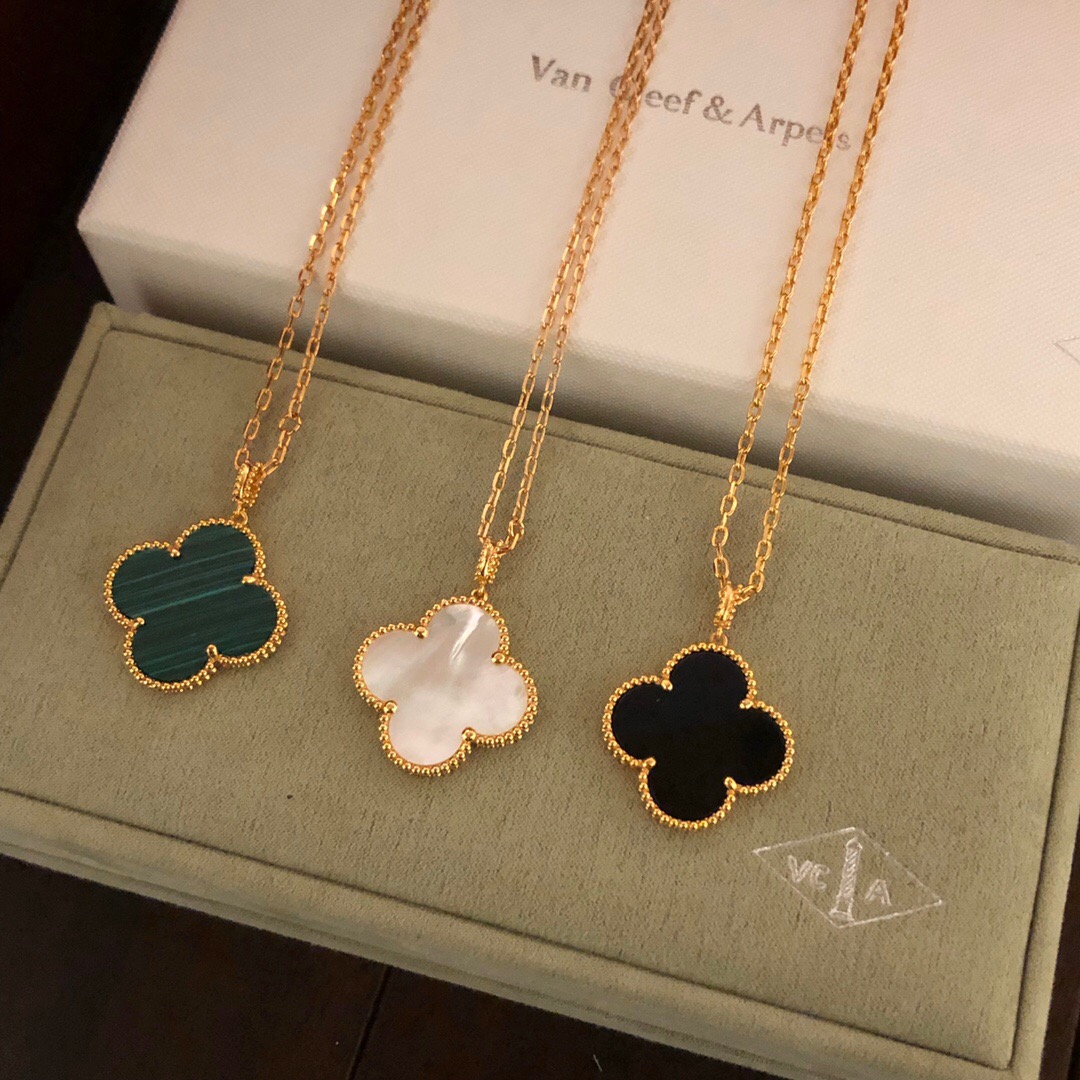 VCA Clover Necklace with free box- Tala by Kyla Inspired TBK Inspired |  Lazada PH