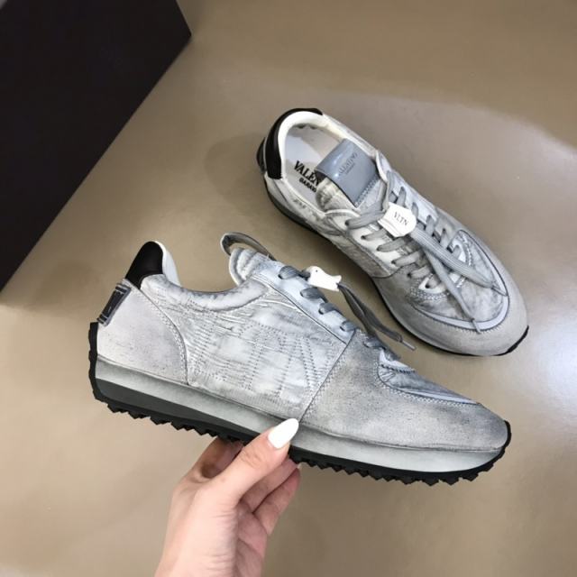 Valentino discount shoes sport